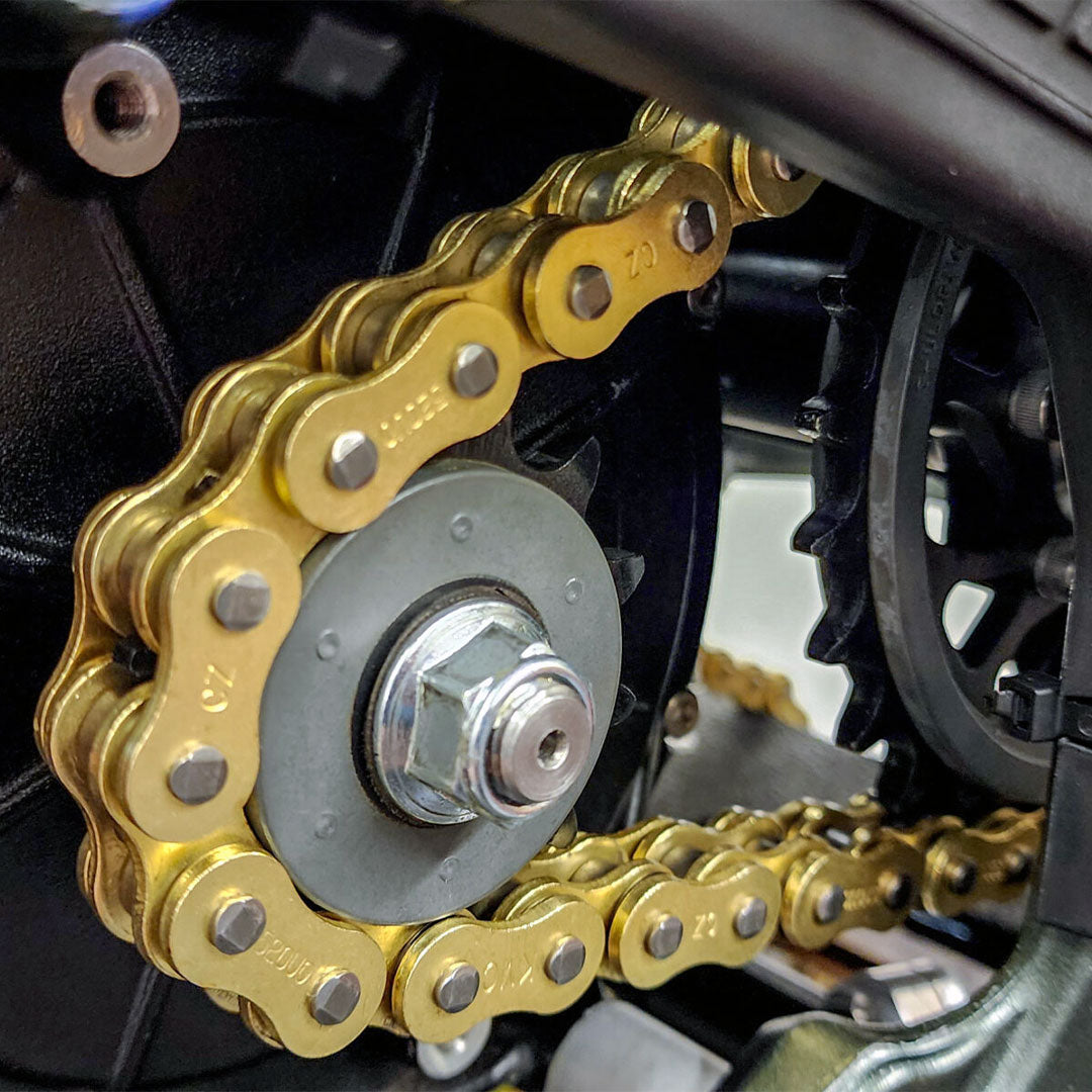 Chain Drive Conversion Kit SurRon Ultra Bee - Warp 9 Ultra Drive (installed)
